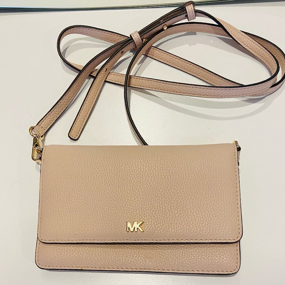 Michael Kors Evening cross body bag ( cream)